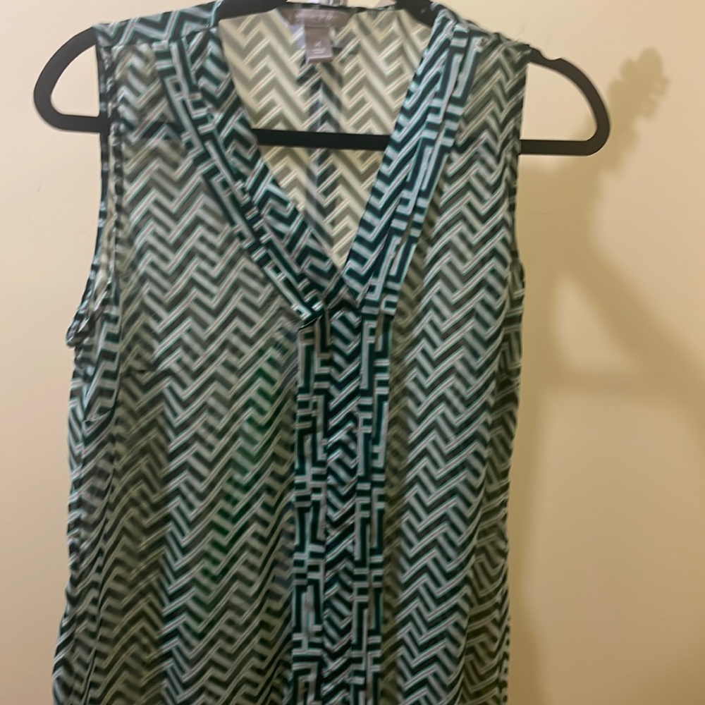 Excellent condition Banana  Republic blouse